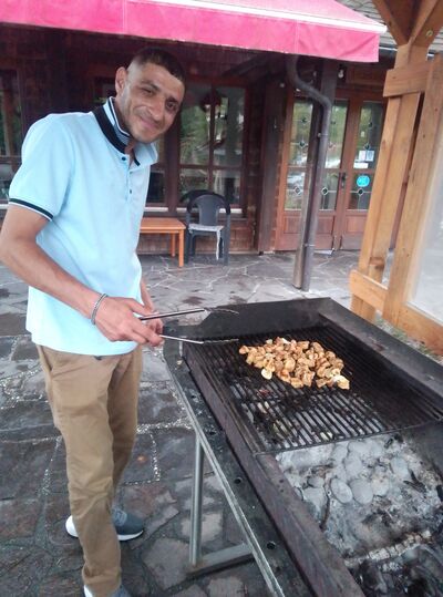  Straubing,   , 39 ,   ,   