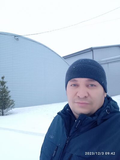  ,   Alijon, 38 ,   ,   