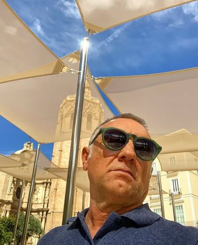  ,   Mark Dave, 58 ,   ,   