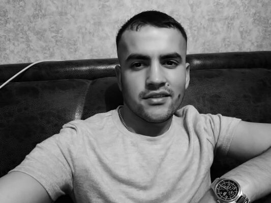  -,   Maxim, 29 ,   ,   