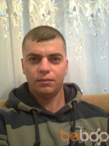  ,   Vadim, 45 ,   