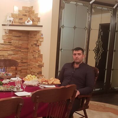 ,   Levon, 36 ,   ,   , c 