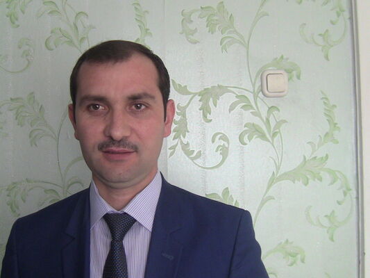  ,   Dimon, 44 ,   