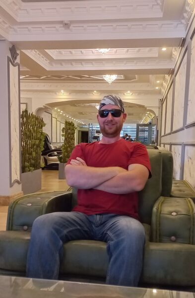  ,   Ivan, 37 ,   