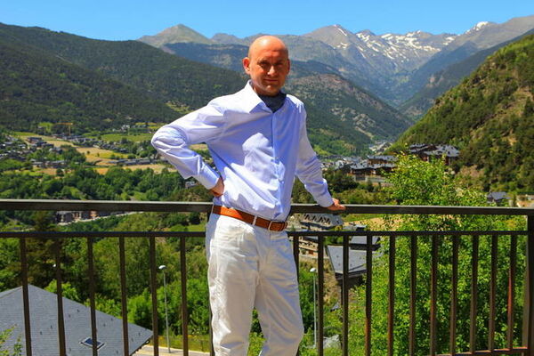  ,   Igor, 63 ,   