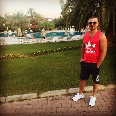  ,   Dany, 30 ,   ,   , c , 