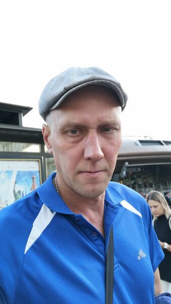  -,   Viktor, 44 ,     , c 