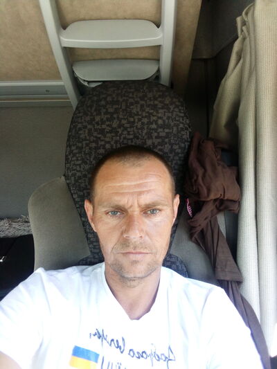  ,   Vasea, 42 ,   ,   