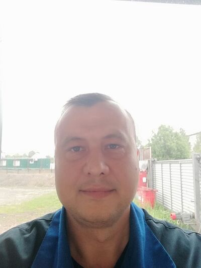  ,   Udjin, 44 ,   