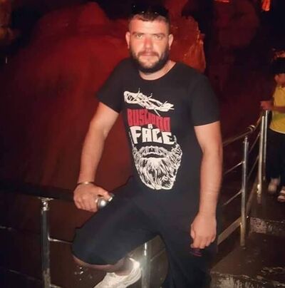  ,   Toto, 38 ,   ,   , c 