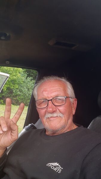  ,   Alex, 70 ,   ,   , c , 
