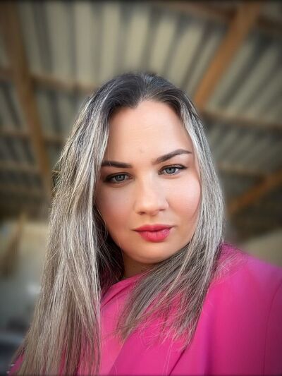  ,   Larisa, 36 ,   ,   