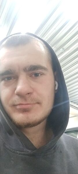  ,   Valentin, 25 ,   ,   , c , 