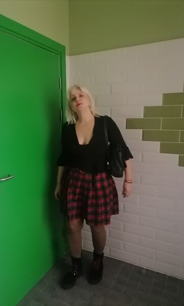  ,   Olga, 42 ,   ,   , c 