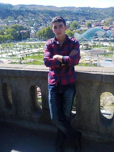  ,   Abbas, 32 ,   ,   , c 