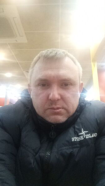  ,   Aleks, 42 ,   ,   