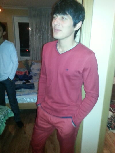  ,   Ruslan, 35 ,     , c 