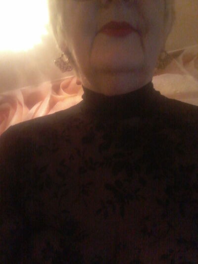  ,   Nina, 66 ,   ,   