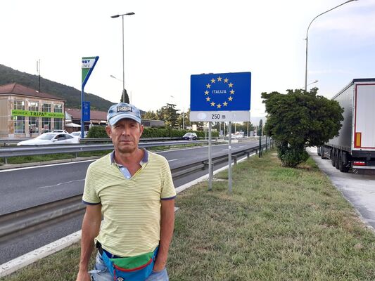  ,   Costa, 45 ,   ,   , c 