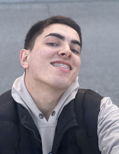  ,   No name, 27 ,  
