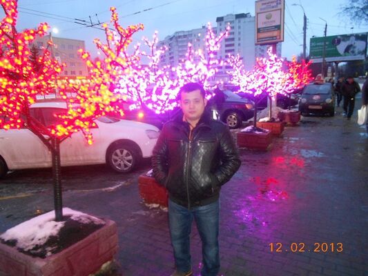  ,   Akow, 36 ,   