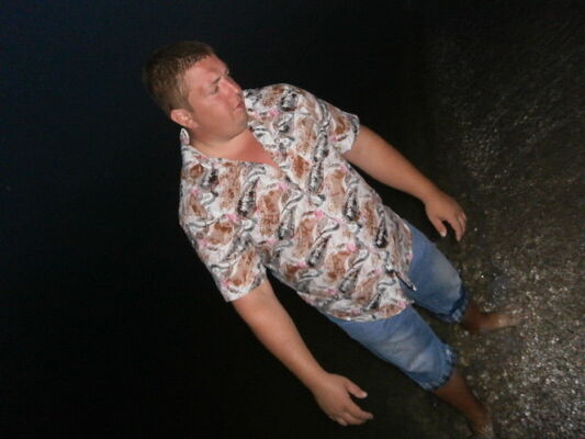  ,   Ruslan, 36 ,   ,   , c 
