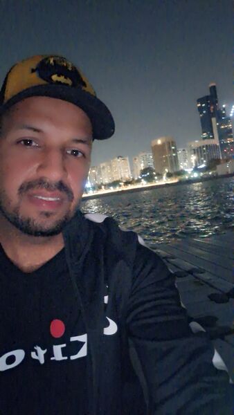  Diez,   Medo, 32 ,   ,   