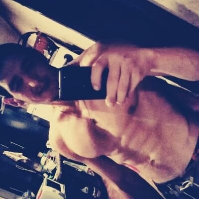  ,   Artur, 30 ,   ,   , c 