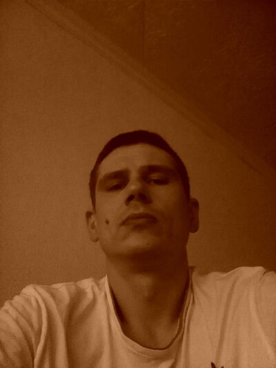  ,   Viktor, 43 ,   ,   , c 