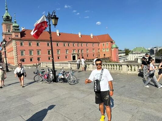  ,   Bohdan, 27 ,   ,   , c 