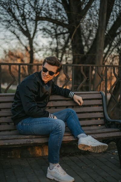  ,   Andre, 24 ,   , 