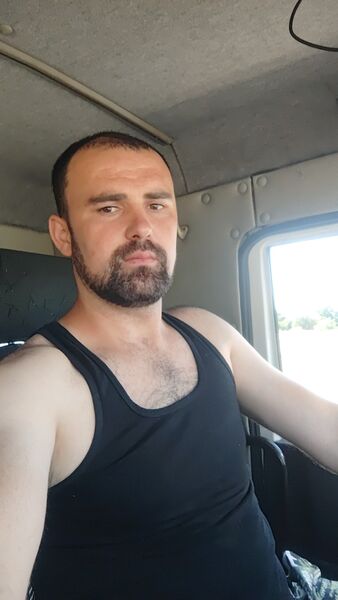  --,   , 32 ,     , c 