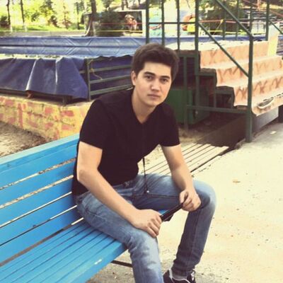  ,   Shoxrux, 32 ,   ,   