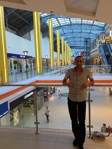  7817641  Vladimir, 40 ,    