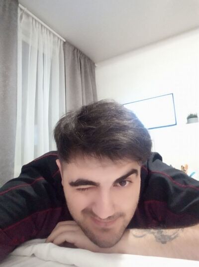  ,   Tyoma, 33 ,   ,   , c 