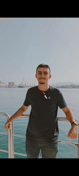  Malaga,   Alejandro, 18 ,   ,   , c , 