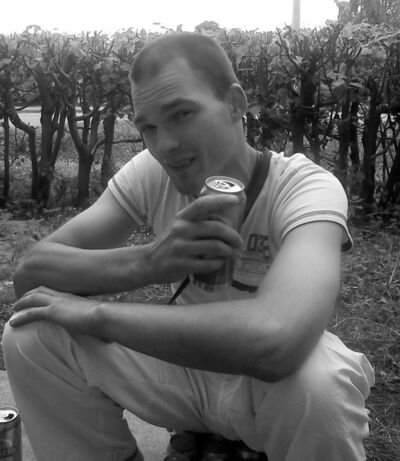  ,   RoMAN, 37 ,   ,   , c 