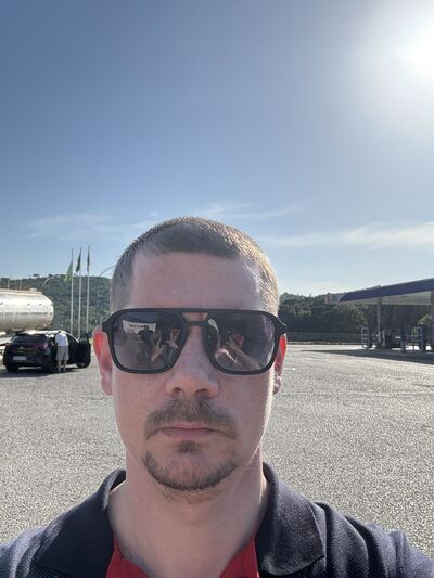 Follonica,   , 37 ,   ,   