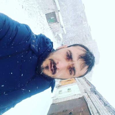  ,   Ayxan, 32 ,   ,   , c 