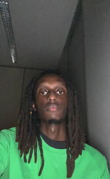  ,   Cedric, 27 ,   ,   