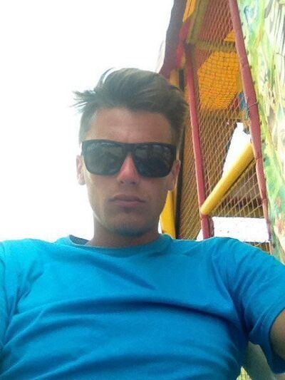  Novy,   , 40 ,   ,   , c , 