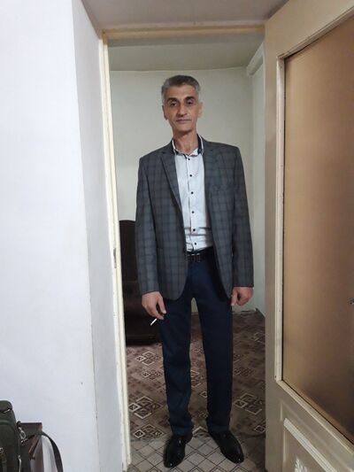 ,   Vahag, 53 ,   