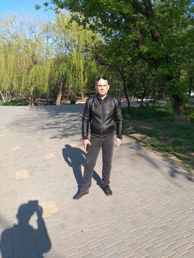  ,   Yaroslav, 53 ,   ,   , c 