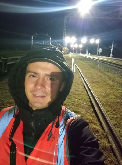  ,   Artem, 33 ,   ,   