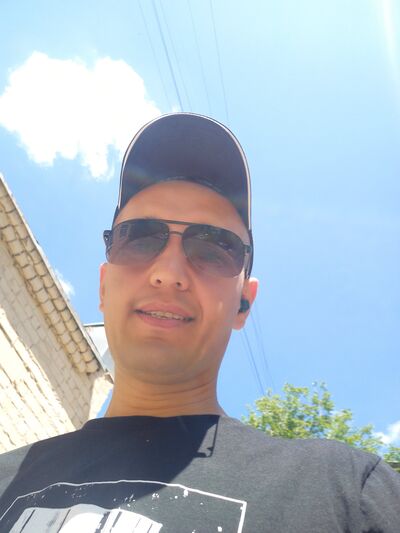  ,   Maks Jon, 33 ,   ,   , 