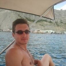  15450091  Andrei, 31 ,    