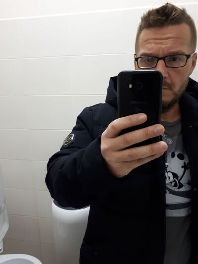  ,   Vadim, 47 ,   