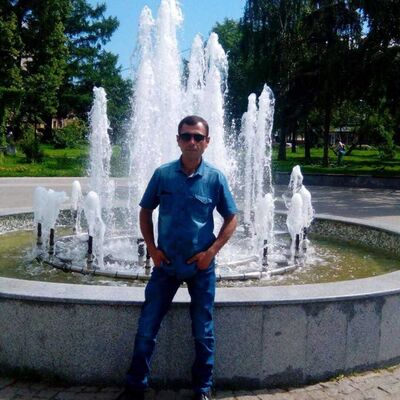  ,   Eduard, 41 ,   ,   