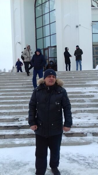  ,   Ilhom, 51 ,   ,   , c 