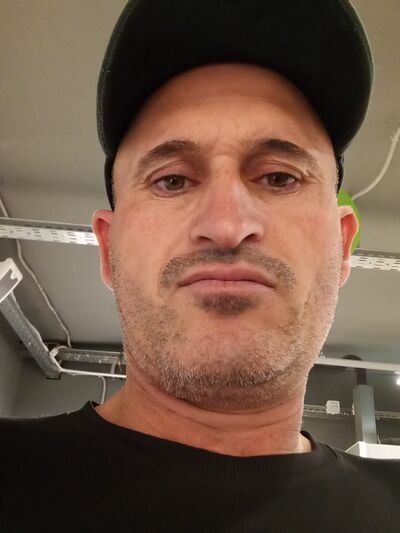  ,   Sherali, 41 ,   ,   , c 